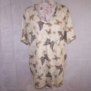 FASHION BUG’s Butterfly Knit Top-Women’s Plus 1X